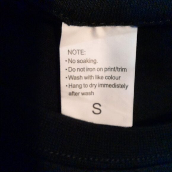 New Christmas T-Shirt Most Likely to Take Selfie With Santa Black Cotton Shirt - Picture 3 of 4